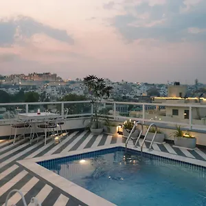 Naren Udaipur