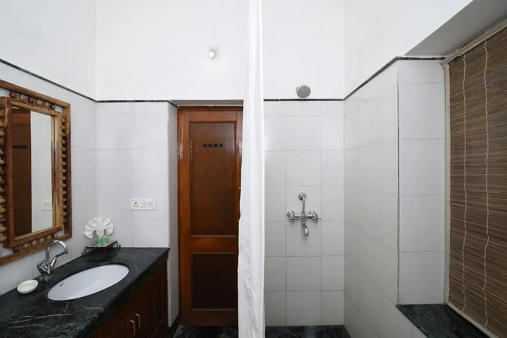 Devra Udaipur Hotel
