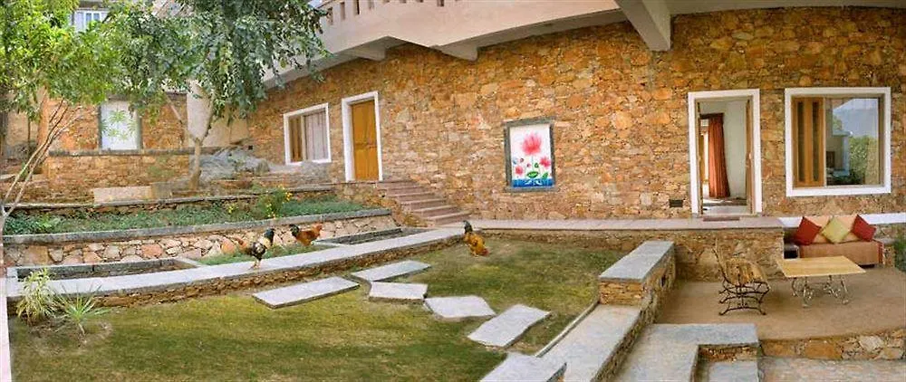 Devra Udaipur Hotel