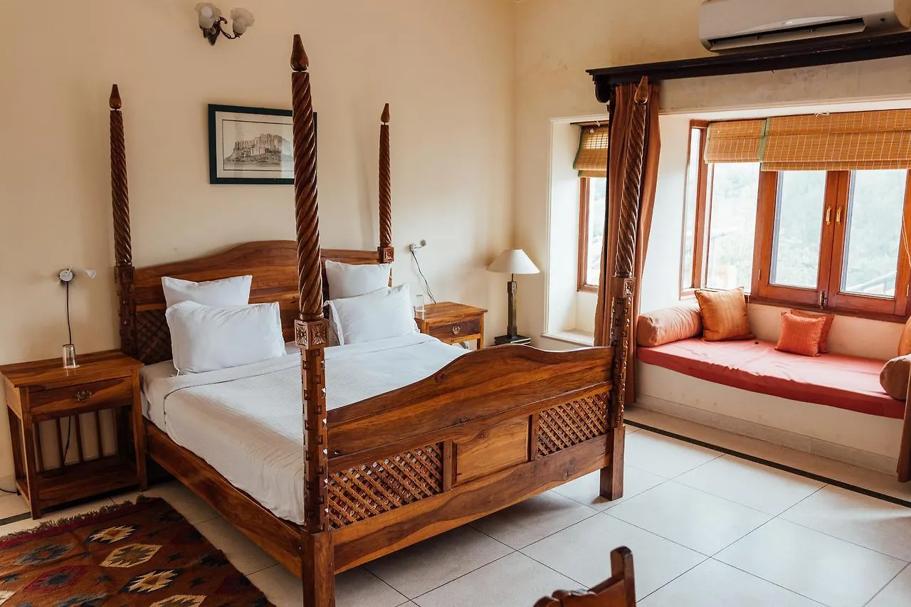 Devra Udaipur Hotel