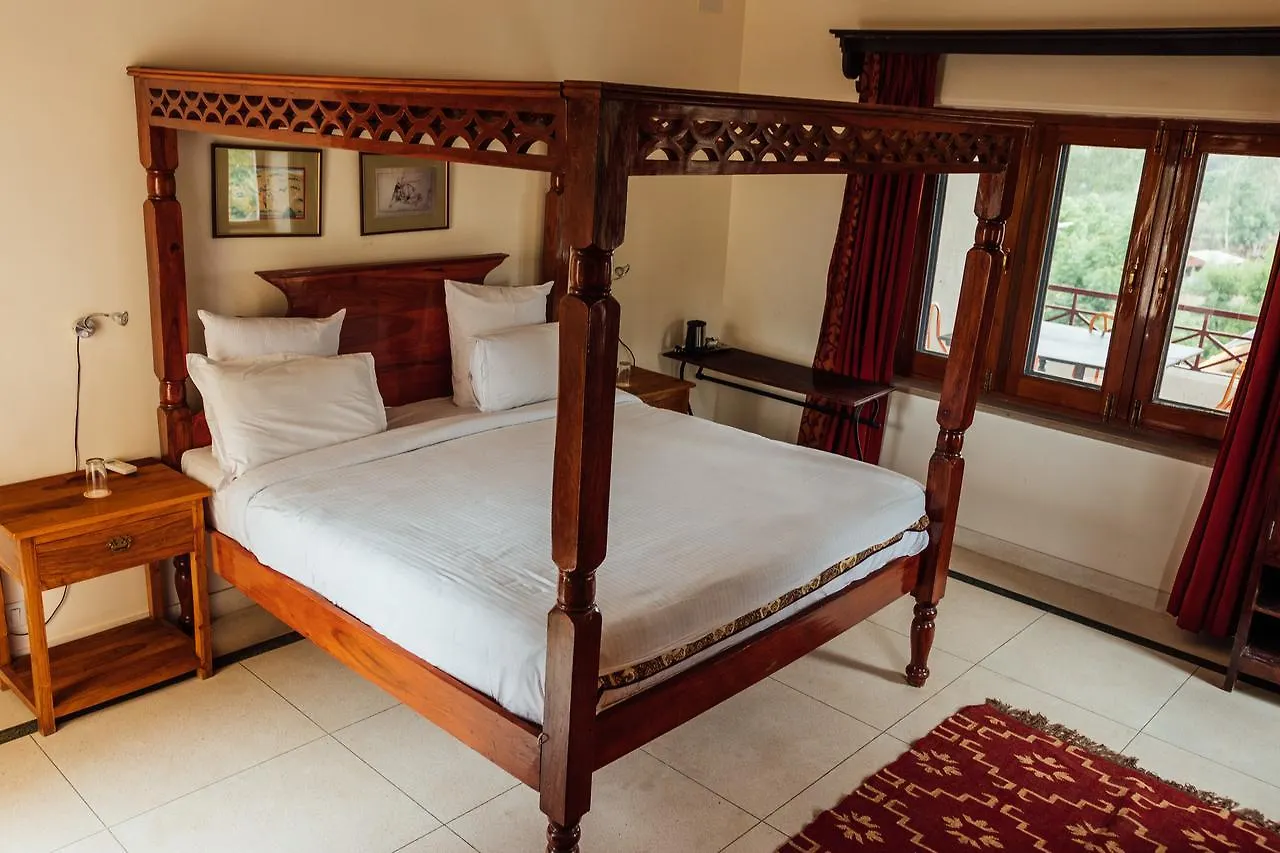 Devra Udaipur Hotel