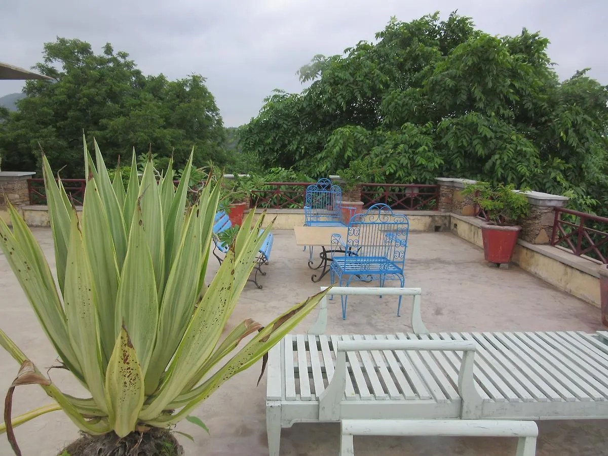 Devra Udaipur Hotel