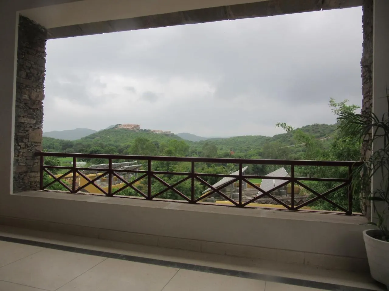 Devra Udaipur Hotel